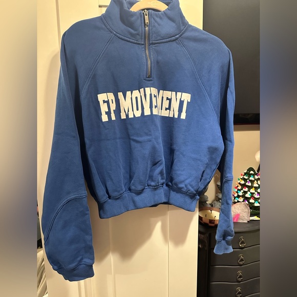 (Sold)NWT FREE PEOPLE Movement
For The Win Logo Half Zip Top - Athlete Blue - Picture 5 of 14